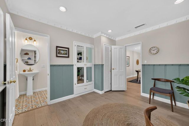 5345 S Verdun Avenue, Los Angeles, CA 90043