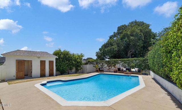 5345 S Verdun Avenue, Los Angeles, CA 90043