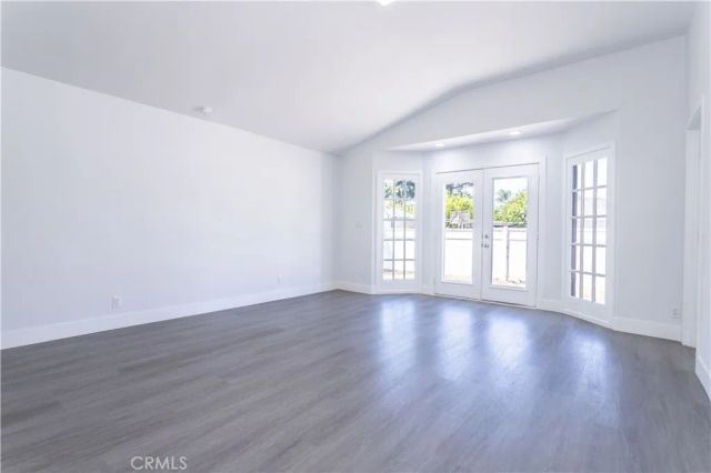 6657 Sylvia Avenue, Reseda, CA 91335