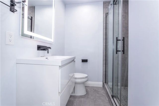 6657 Sylvia Avenue, Reseda, CA 91335