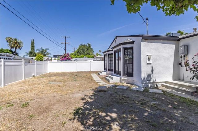 6657 Sylvia Avenue, Reseda, CA 91335
