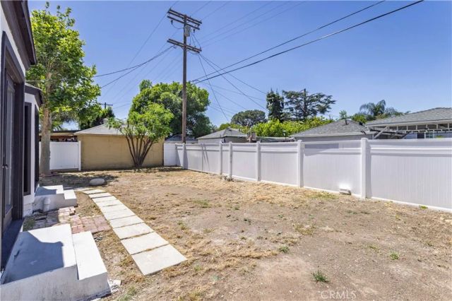 6657 Sylvia Avenue, Reseda, CA 91335