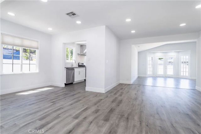 6657 Sylvia Avenue, Reseda, CA 91335