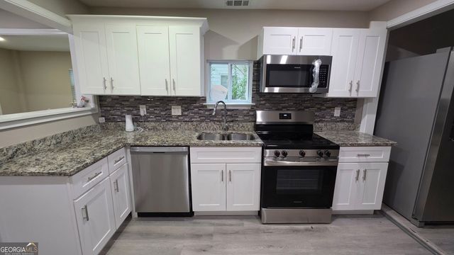 2609 Hood Avenue NW, Atlanta, GA 30318