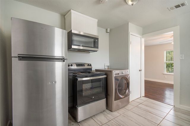 3109 E 12th Street, Fort Worth, TX 76111