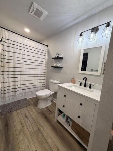 N7035 Center STREET, Horicon, WI 53032