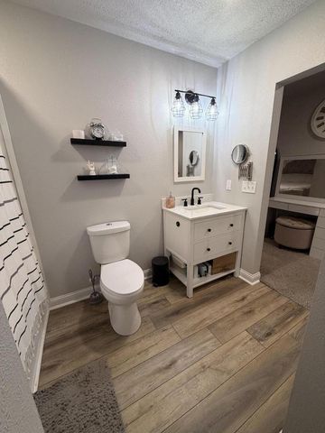 N7035 Center STREET, Horicon, WI 53032