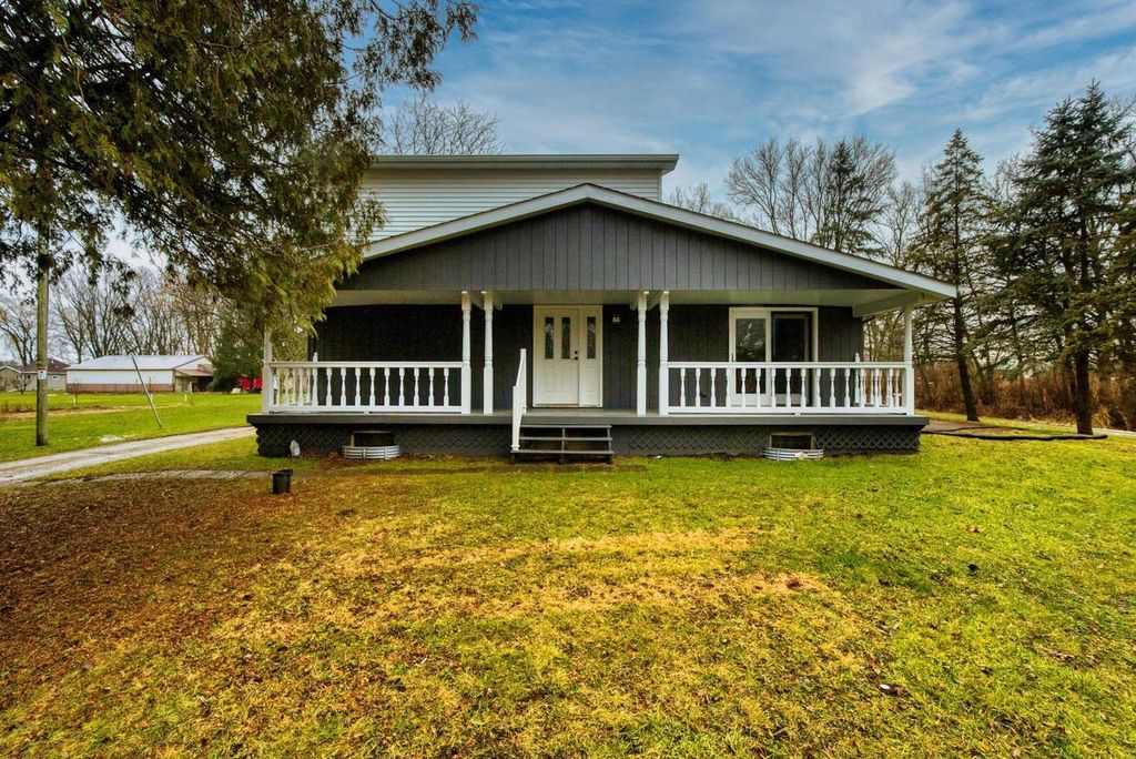 N7035 Center STREET, Horicon, WI 53032