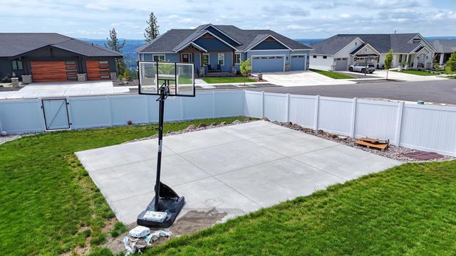 8004 N Jodi St, Spokane, WA 99208