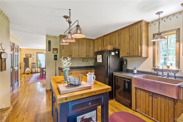 7292 State Route 31, Cicero, NY 13039