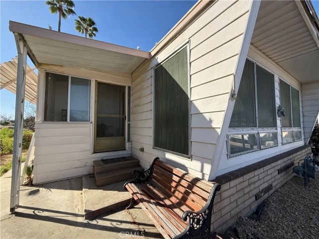 1536 S State 48, Hemet, CA 92543