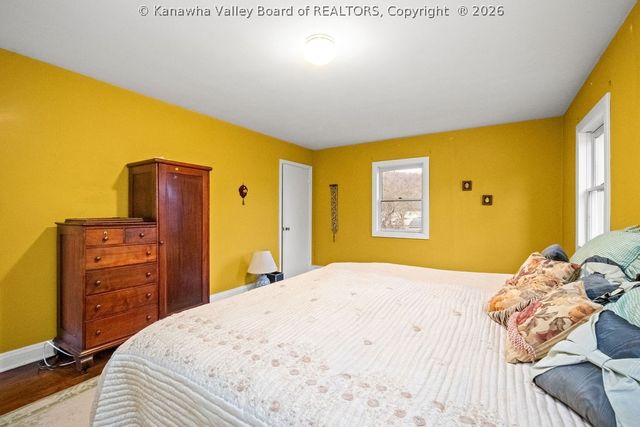 4315 Staunton Avenue Se, Charleston, WV 25304