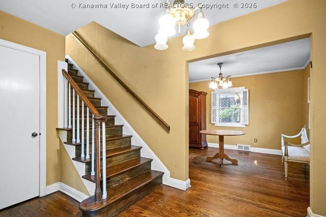 4315 Staunton Avenue Se, Charleston, WV 25304