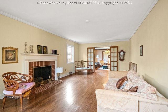 4315 Staunton Avenue Se, Charleston, WV 25304