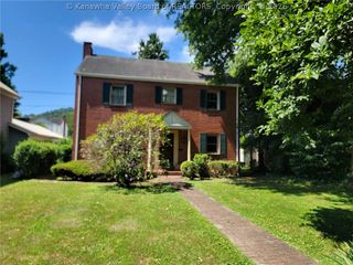 4315 Staunton Avenue Se, Charleston, WV 25304