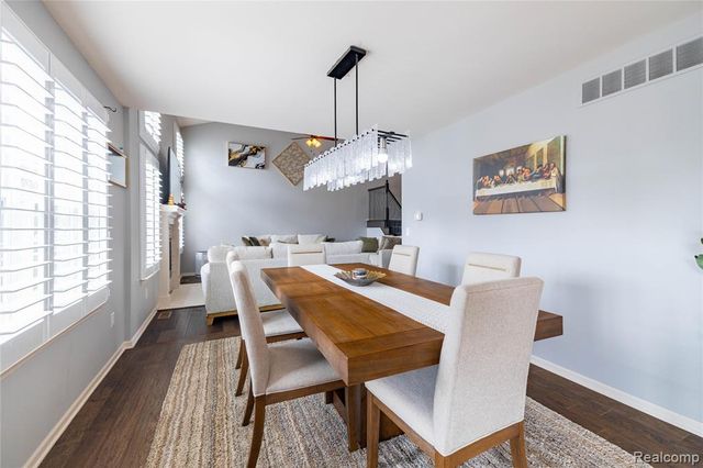 37421 Theresa Lane, New Boston, MI 48164