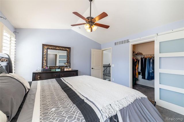 37421 Theresa Lane, New Boston, MI 48164