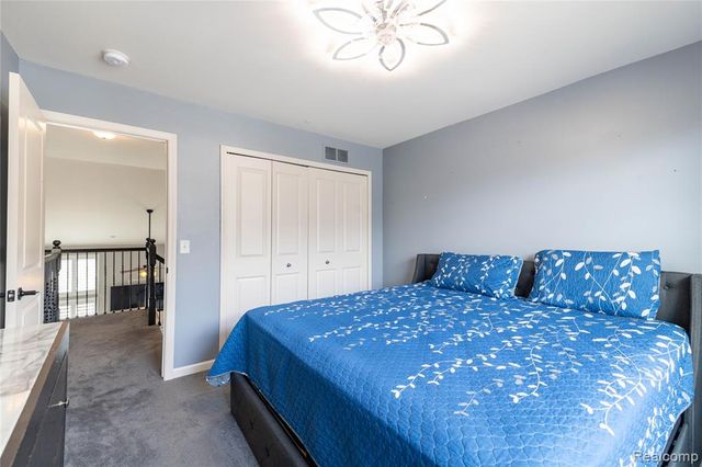 37421 Theresa Lane, New Boston, MI 48164