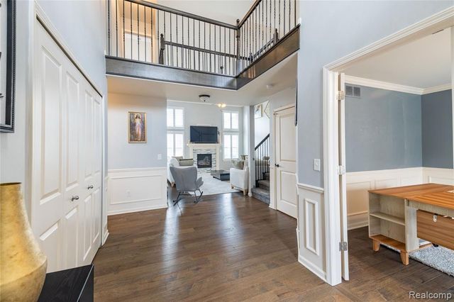 37421 Theresa Lane, New Boston, MI 48164