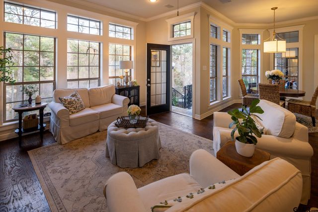 4010 Pinecreek Dr, Tyler, TX 75707