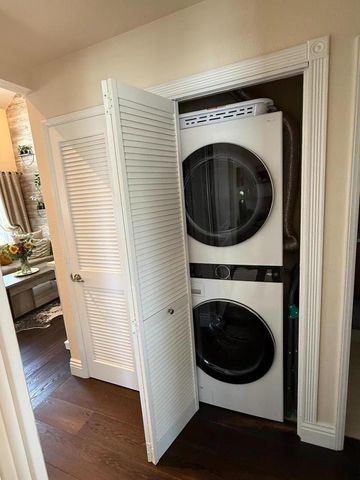 767 Portwalk Place, Redwood City, CA 94065