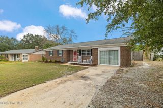 206 Cathay Road, Wilmington, NC 28412
