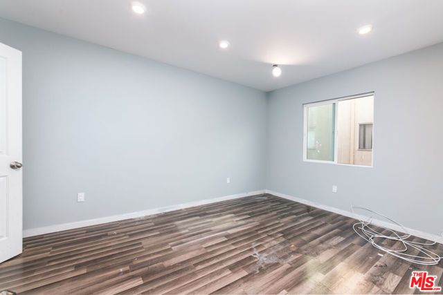 4020 Stevely Avenue, Los Angeles, CA 90008