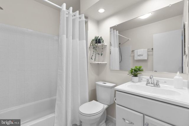 6322 EARLY GLOW CT, Columbia, MD 21045