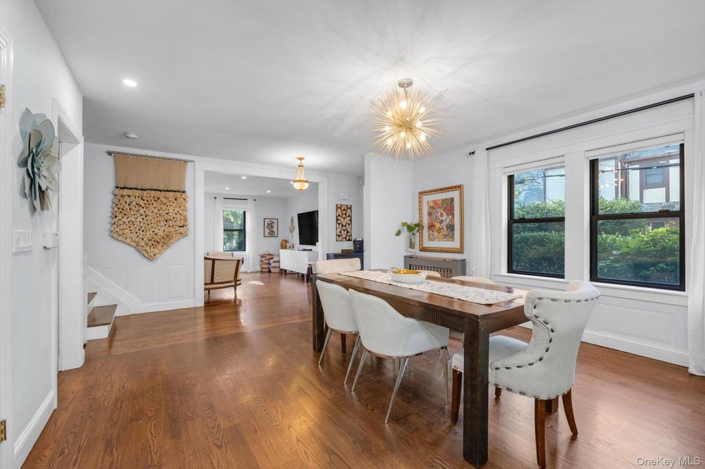 15 Parkwold Drive W, Valley Stream, NY 11580 — photo 4