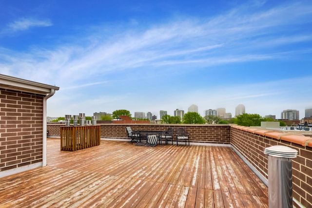 2618 N Halsted Street 3N, Chicago, IL 60614