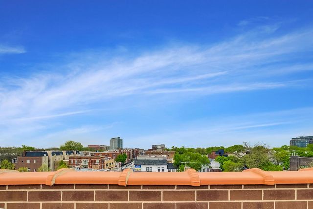 2618 N Halsted Street 3N, Chicago, IL 60614