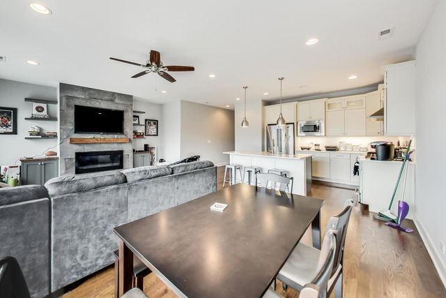 2618 N Halsted Street 3N, Chicago, IL 60614