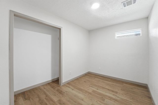 1914 Lazy Grove Drive, Houston, TX 77339