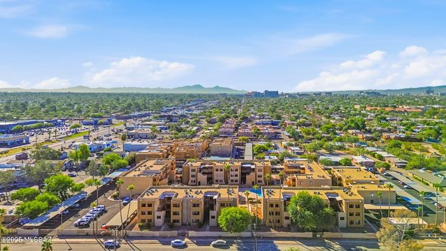 1810 E Blacklidge Dr Apt 1026, Tucson, AZ 85719