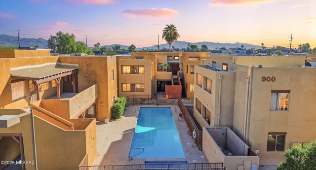 1810 E Blacklidge Dr Apt 1026, Tucson, AZ 85719