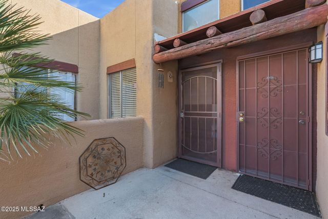 1810 E Blacklidge Dr Apt 1026, Tucson, AZ 85719