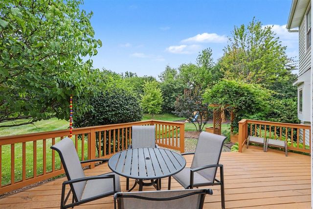 2138 Vail Court, Ann Arbor, MI 48108