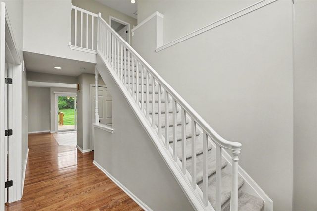 2138 Vail Court, Ann Arbor, MI 48108