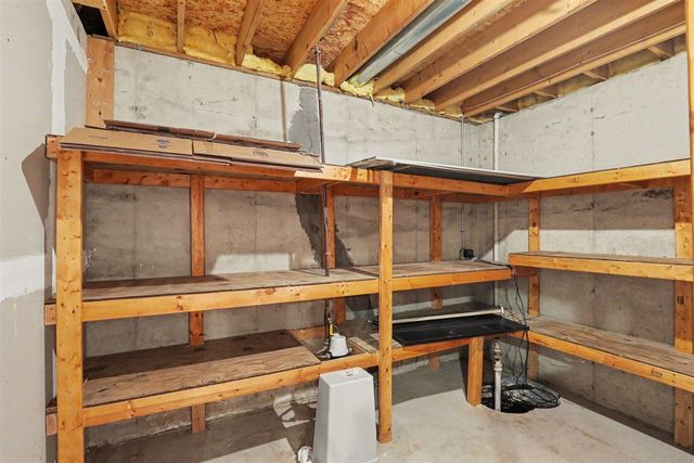 2138 Vail Court, Ann Arbor, MI 48108
