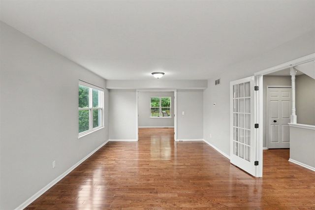 2138 Vail Court, Ann Arbor, MI 48108