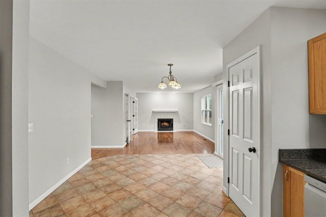 2138 Vail Court, Ann Arbor, MI 48108