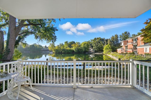 435 Park Avenue, Apt 101, Fostoria, OH 44830