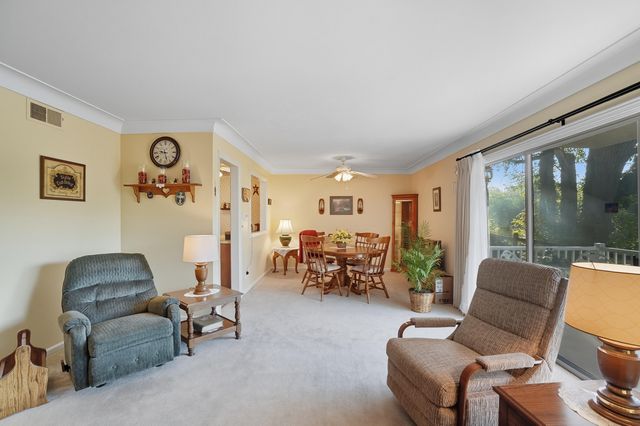 435 Park Avenue, Apt 101, Fostoria, OH 44830