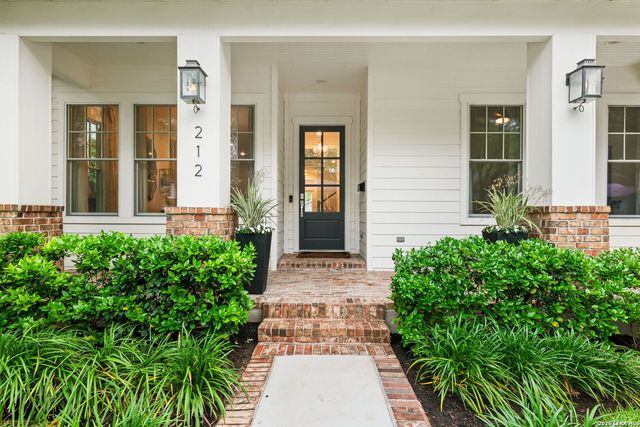 212 Argo, San Antonio, TX 78209