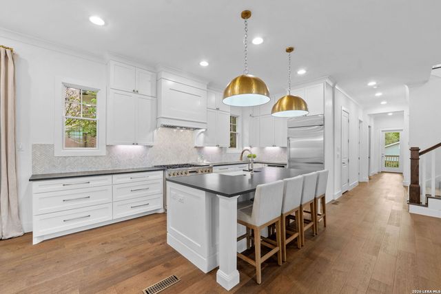 212 Argo, San Antonio, TX 78209