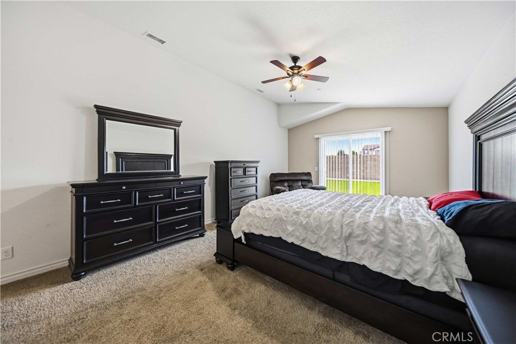 Image 29 of property listing at 5704 W Forry Court, Lancaster, CA 93536