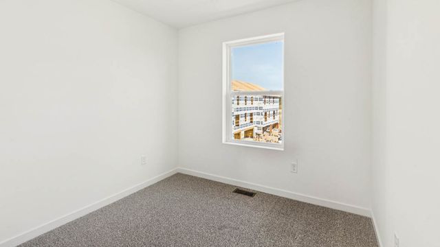 917 Briar Glen Court, Hampshire, IL 60140