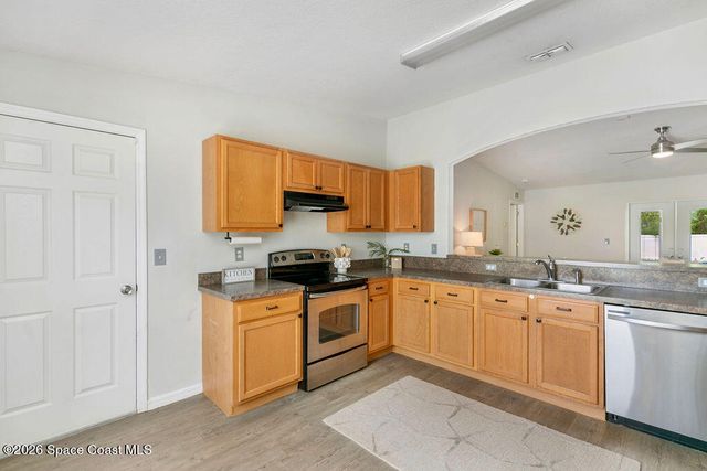 1123 Gawain Road SW, Palm Bay, FL 32908