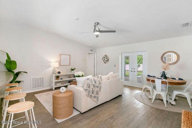 1123 Gawain Road SW, Palm Bay, FL 32908