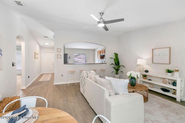 1123 Gawain Road SW, Palm Bay, FL 32908